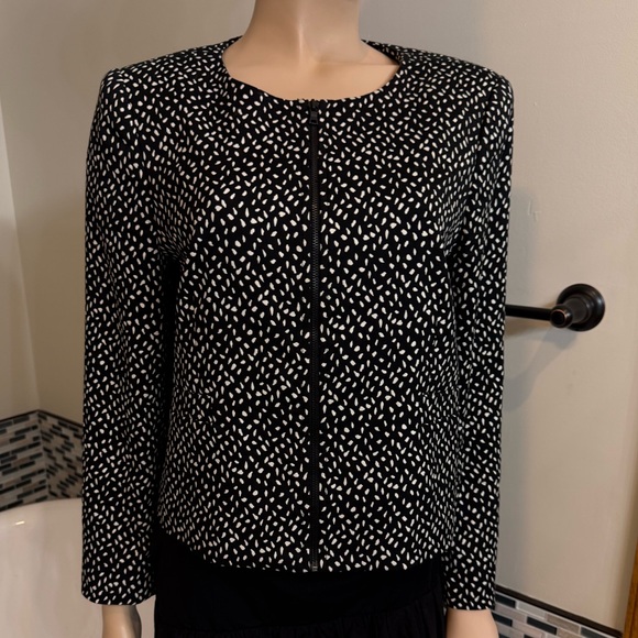 Alice + Olivia Black and White Patterned Zip Blazer - Picture 1 of 7
